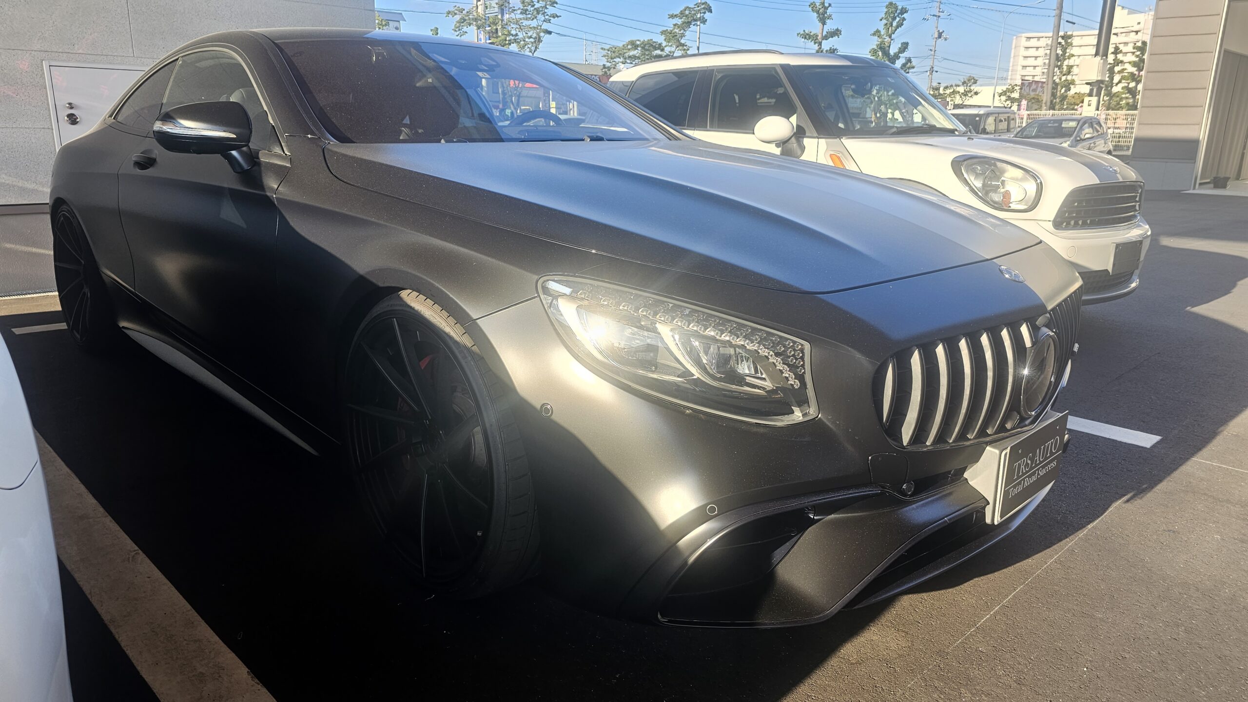 メルセデスベンツ AMG S63クーペ マットブラックcustom