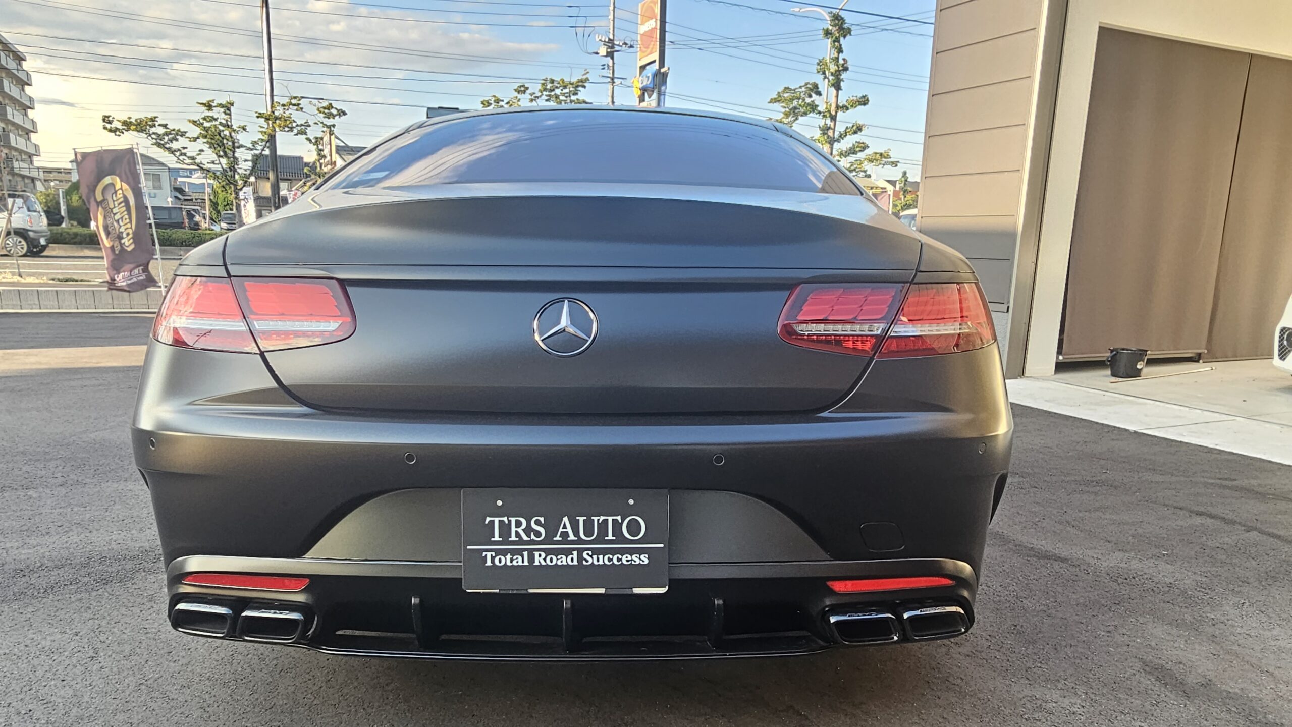 メルセデスベンツ AMG S63クーペ マットブラックcustom