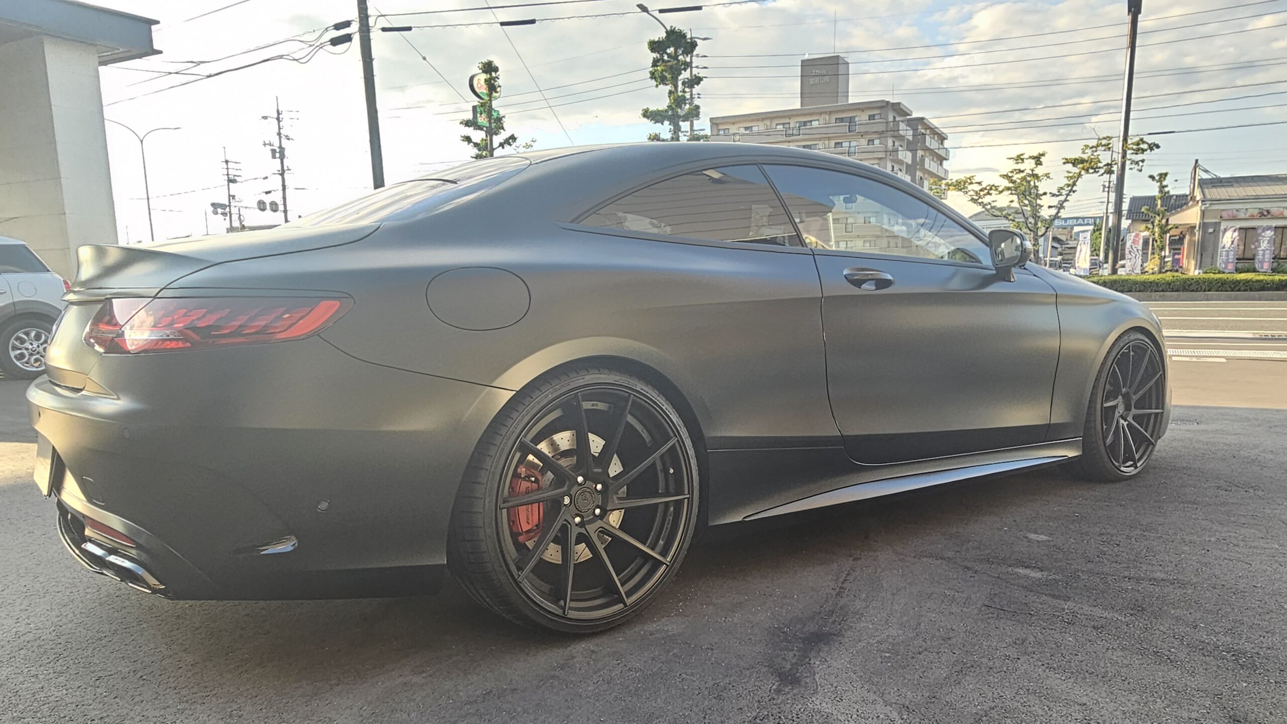 メルセデスベンツ AMG S63クーペ マットブラックcustom