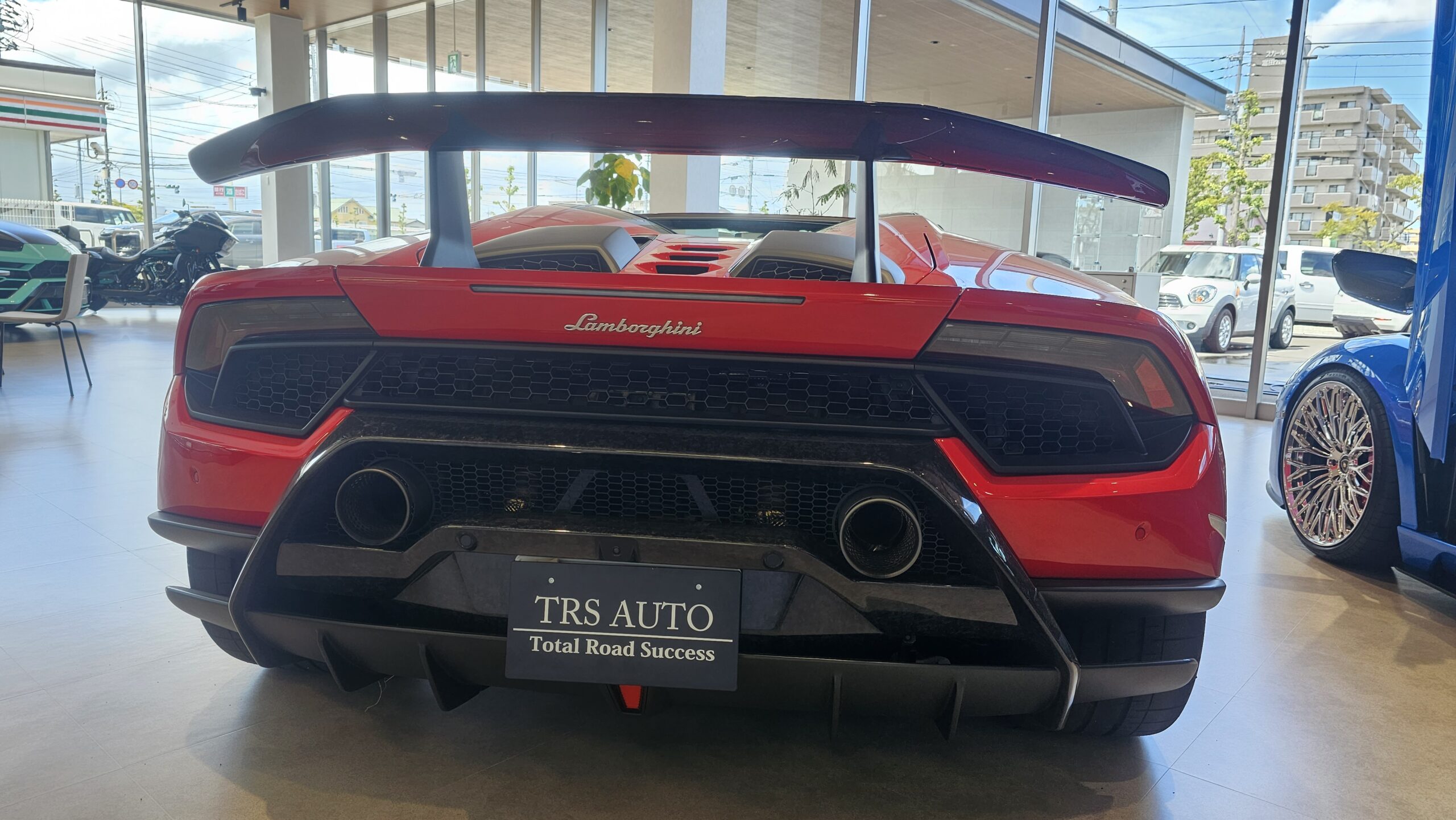 ランボルギーニ ウラカンペルフォルマンテ