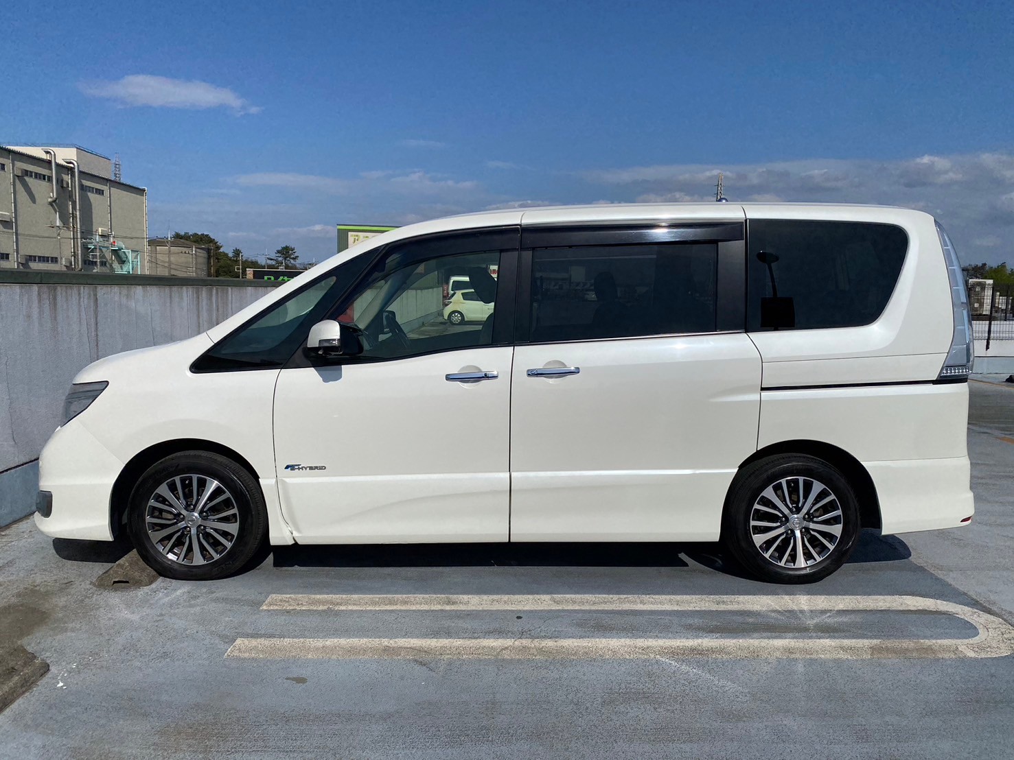 セレナ ハイウェイスターS-HYBRIDアドバンスドセーフティーパッケージ