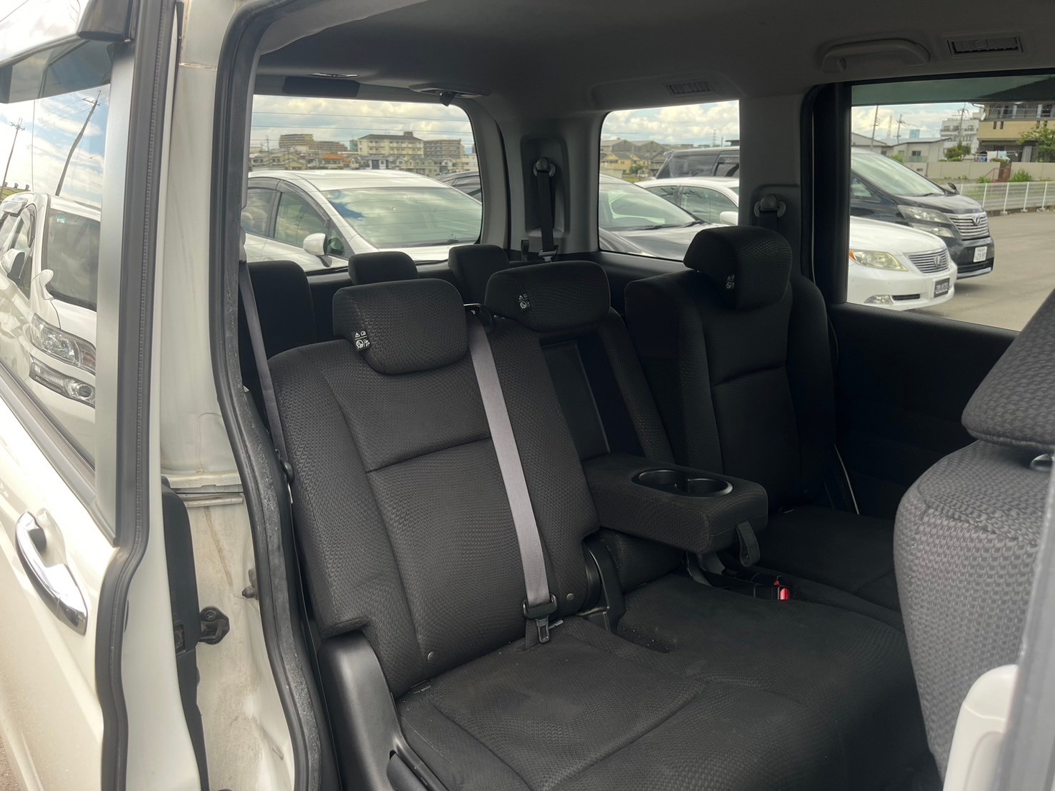 ステップワゴンスパーダ