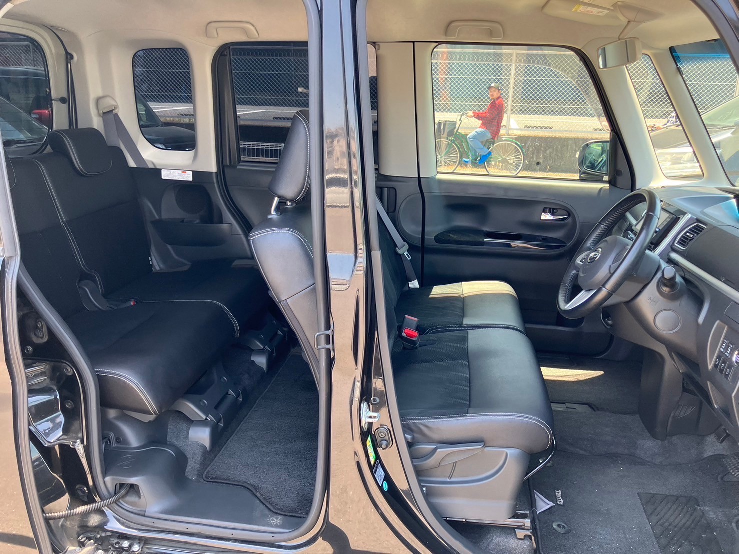 タント　カスタム