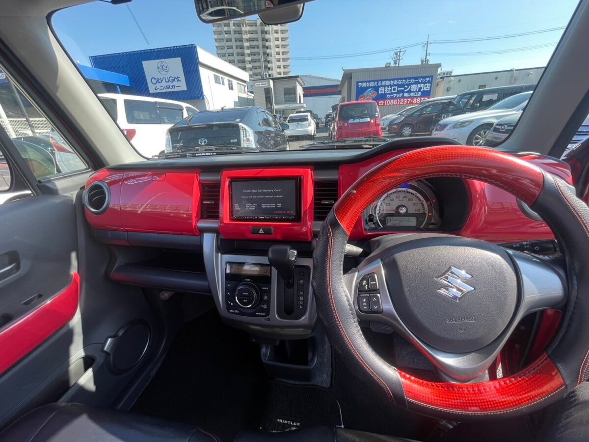 スズキ　ハスラー