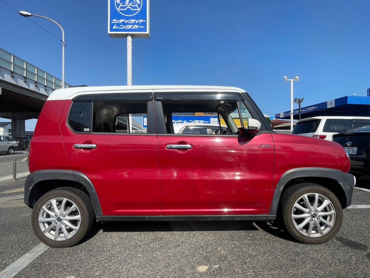 スズキ　ハスラー