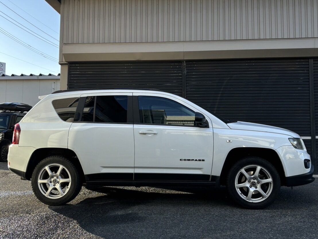 ジープコンパス