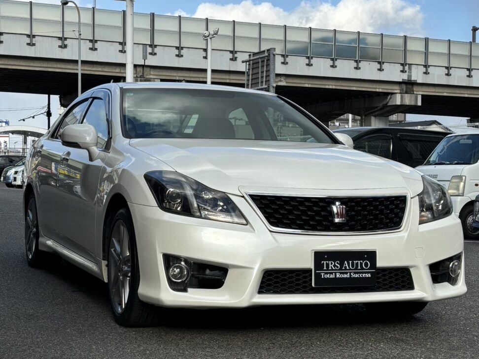 トヨタ　クラウンアスリート