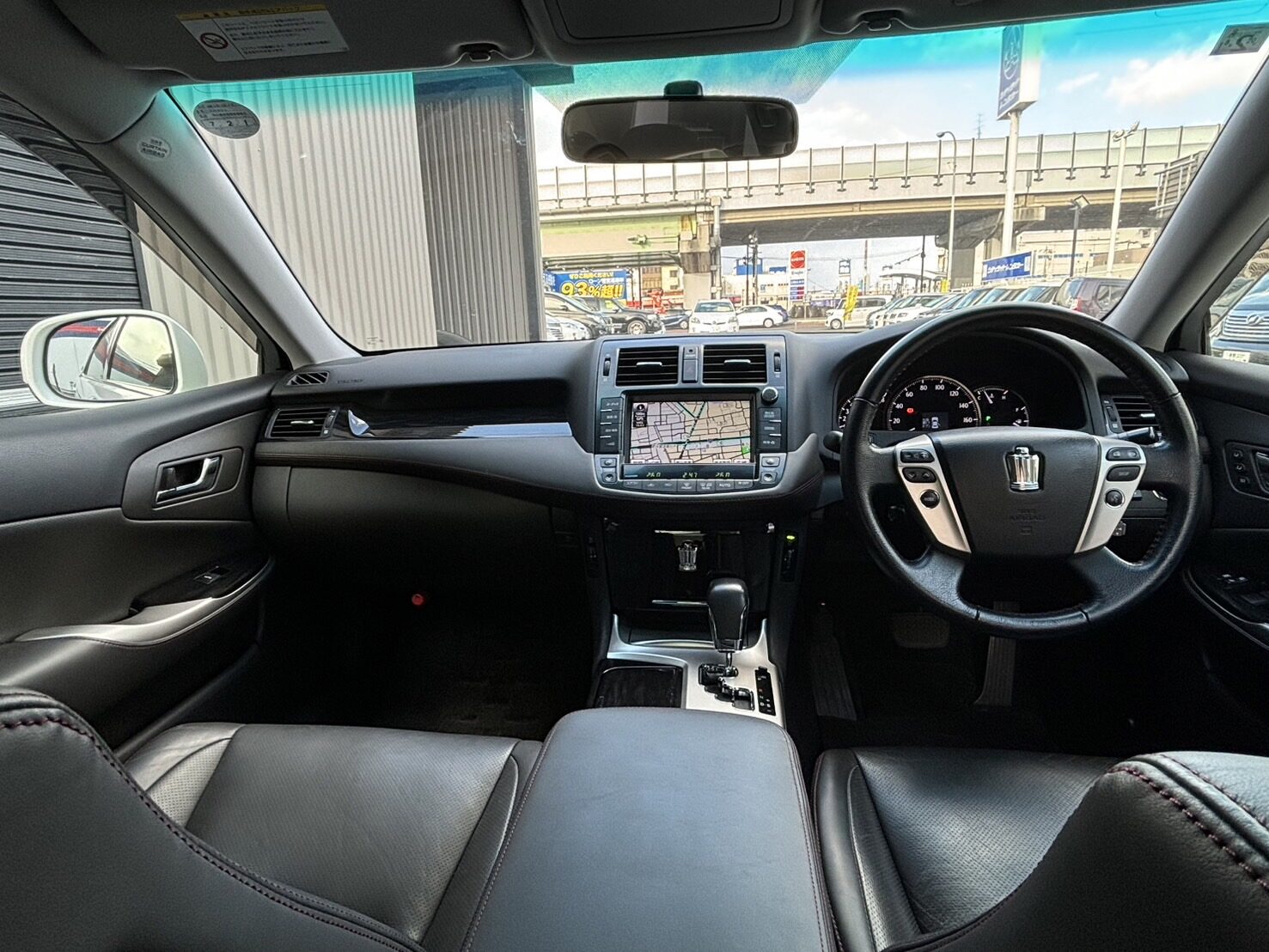 トヨタ　クラウンアスリート