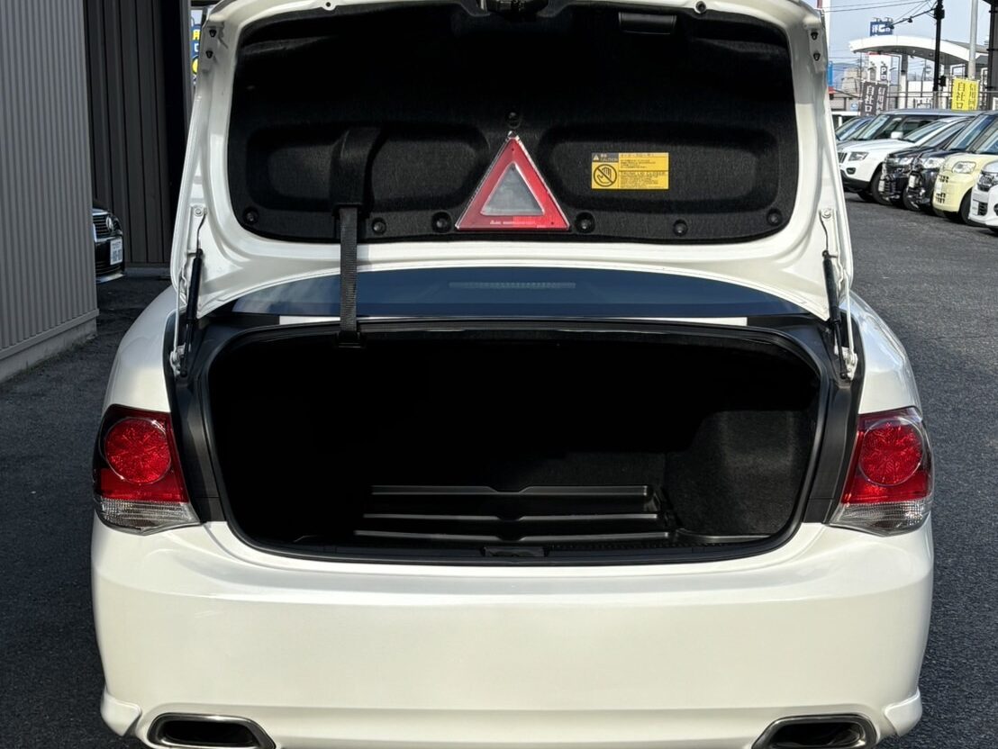 トヨタ　クラウンアスリート