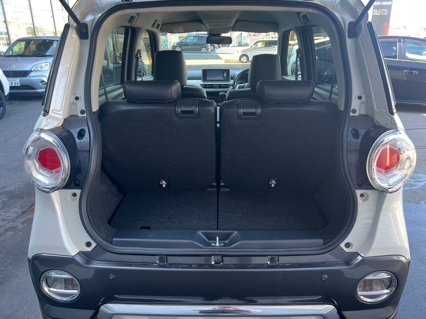 ダイハツ キャスト