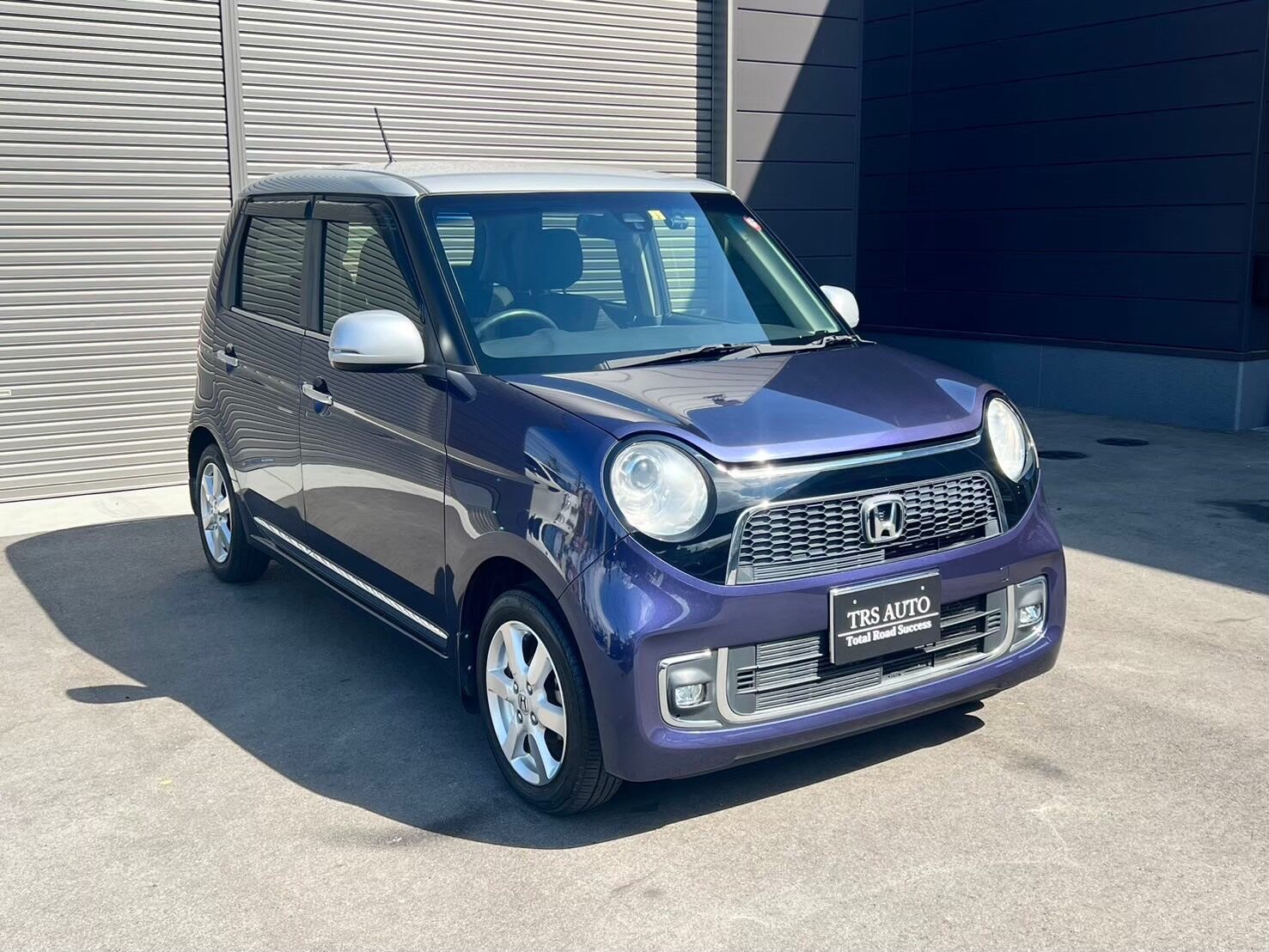 ホンダ　N-ONEプレミアム