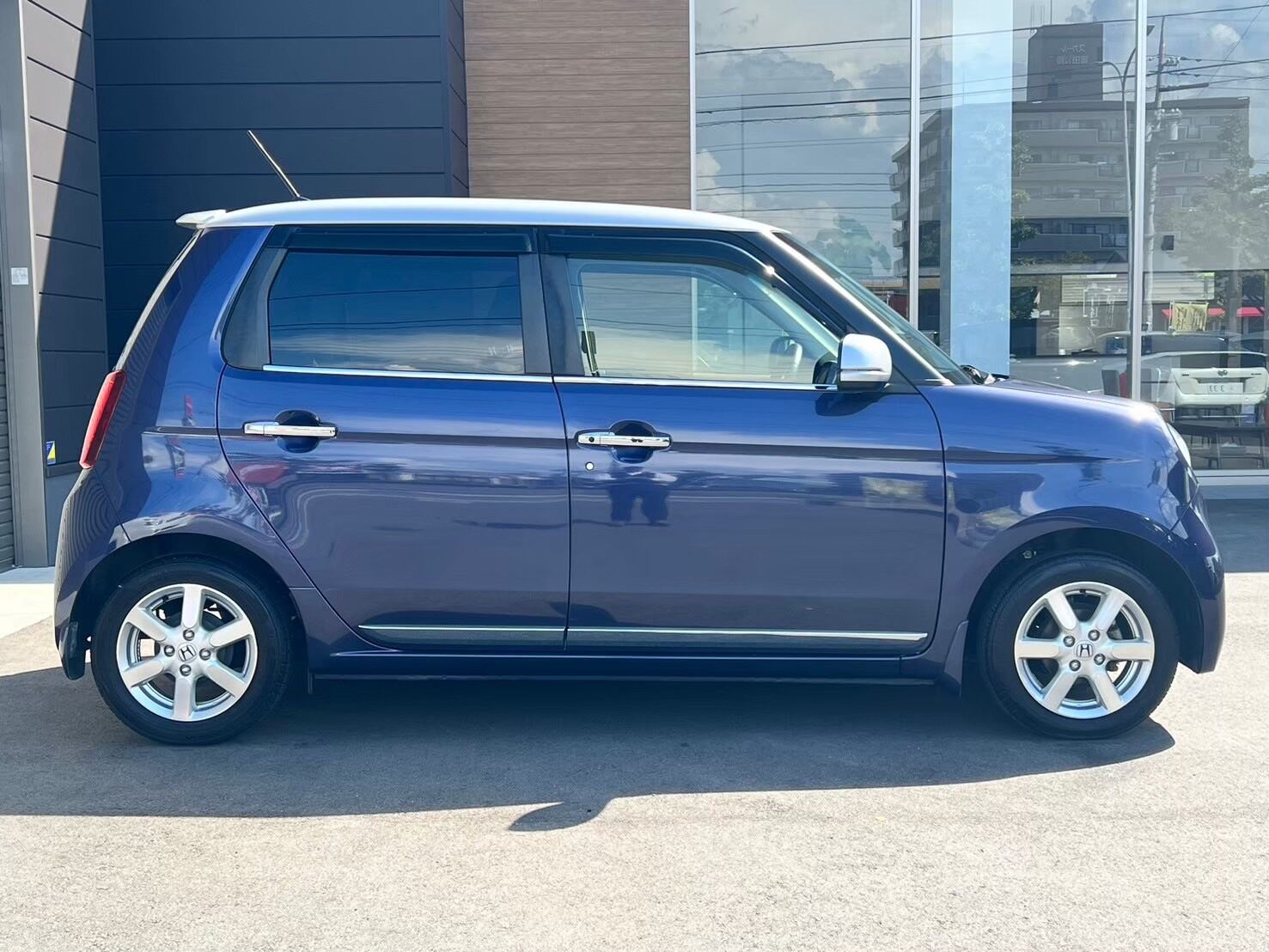 ホンダ　N-ONEプレミアム