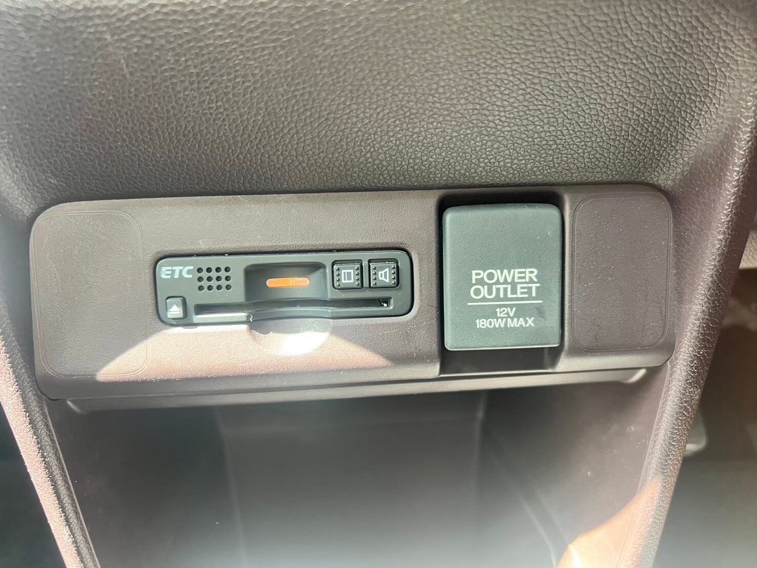 ホンダ　N-ONEプレミアム