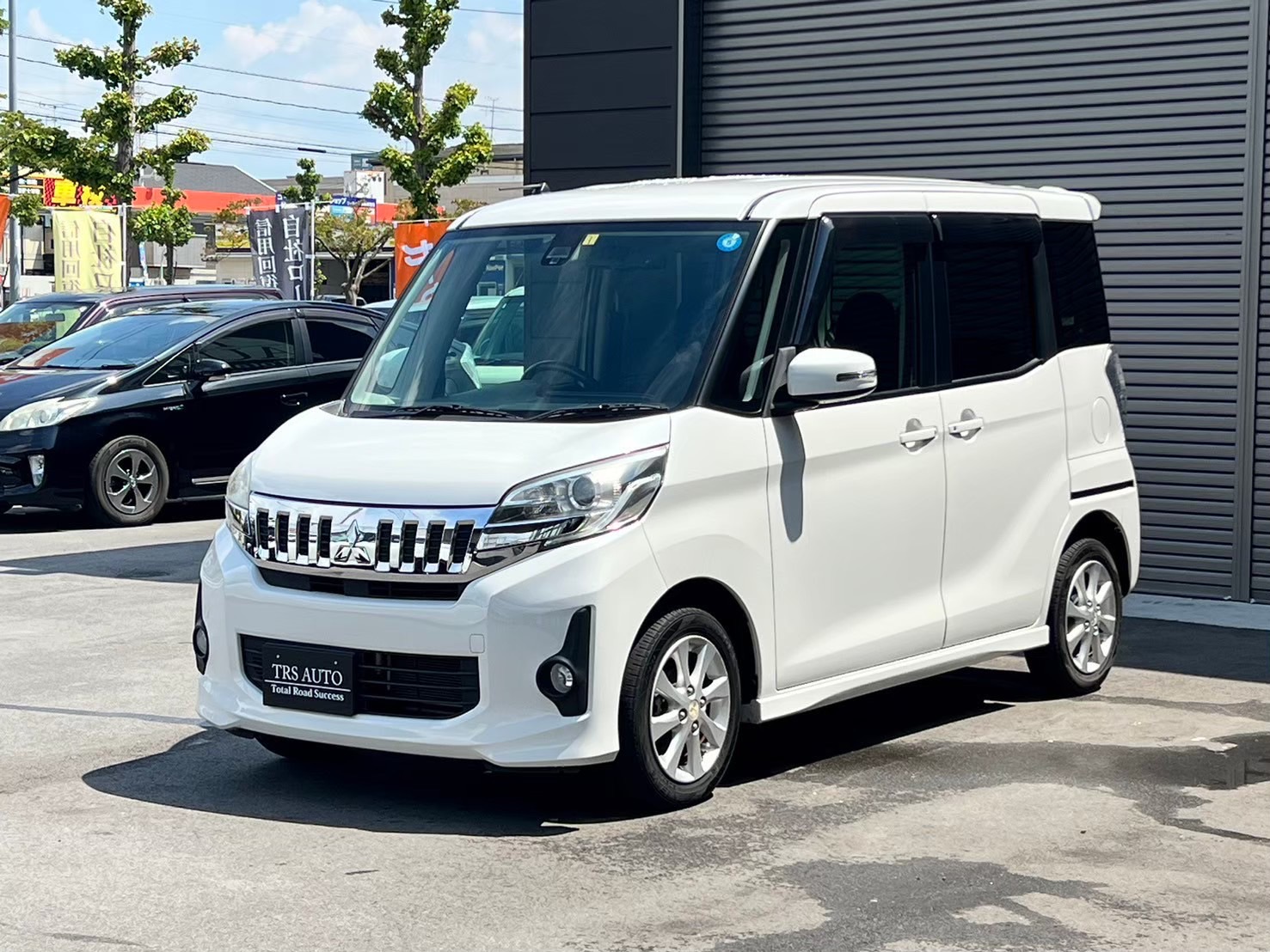 三菱EKスペース