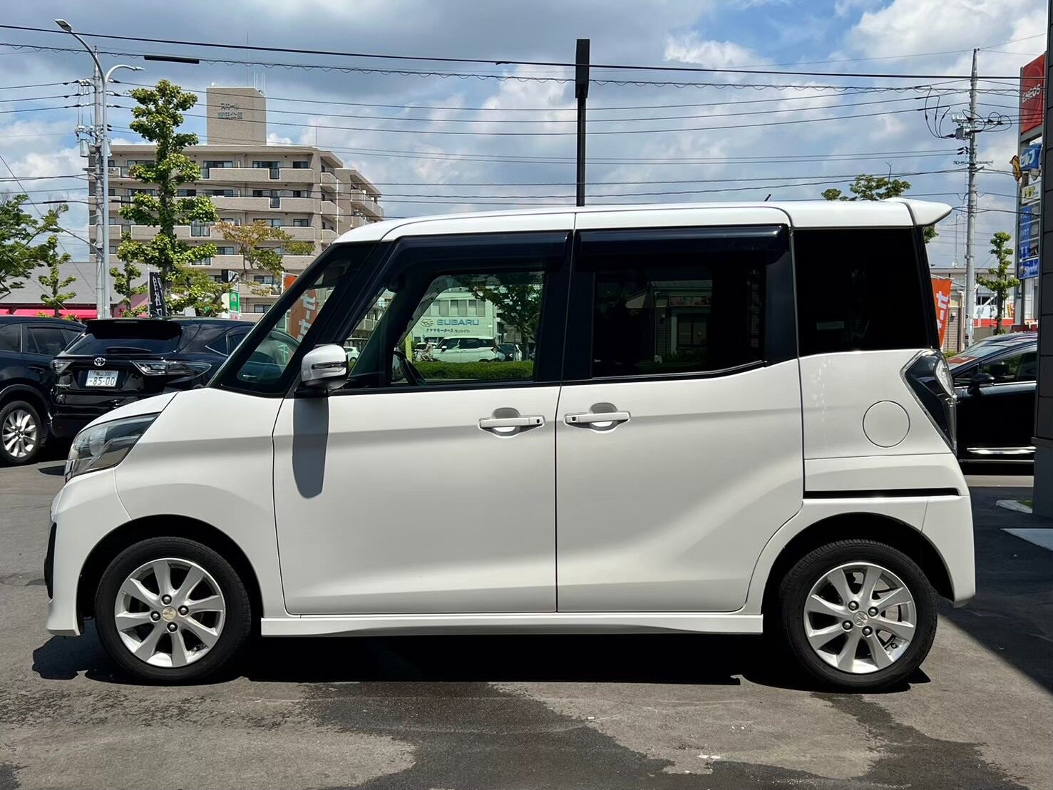 三菱EKスペース