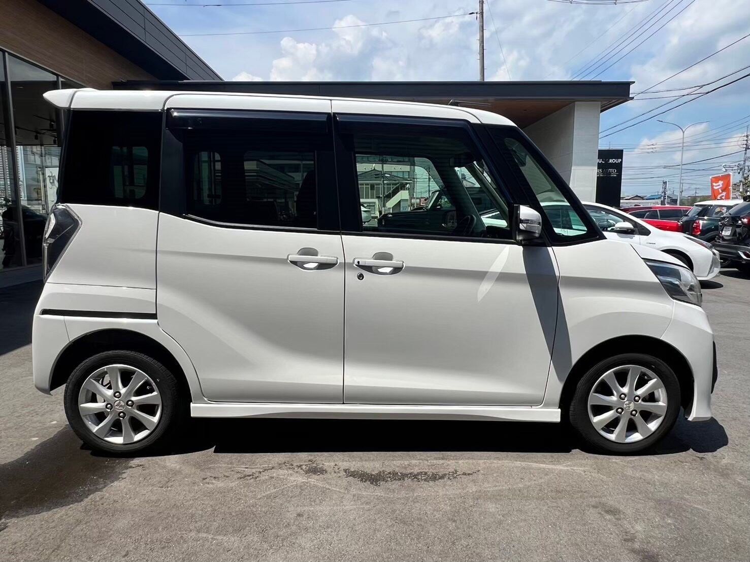 三菱EKスペース