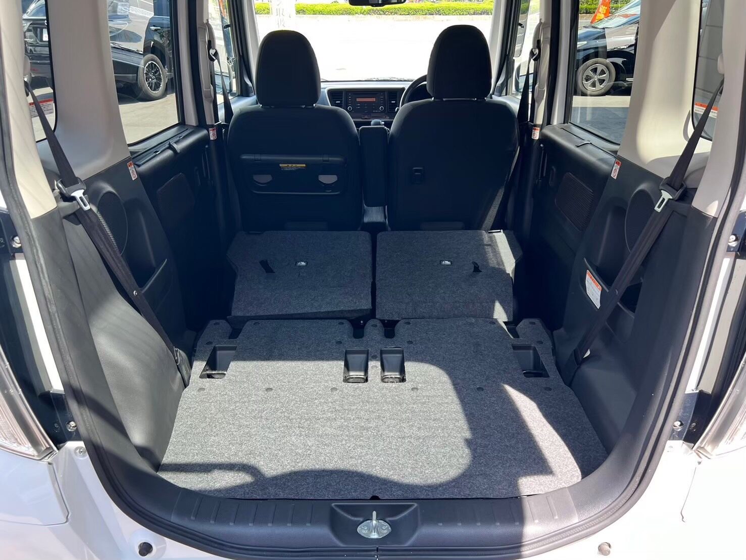 三菱EKスペース