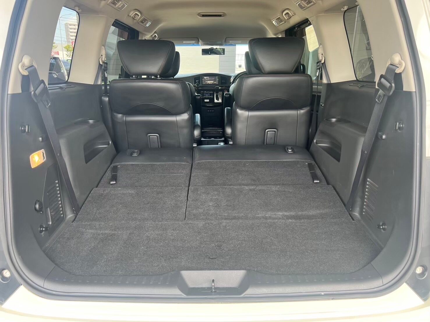 日産 エルグランドハイウェイスター