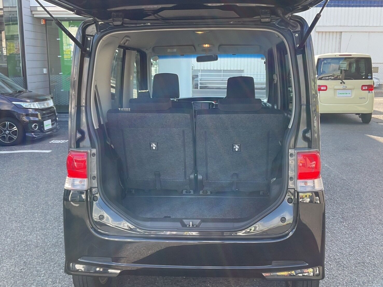 ダイハツ タント