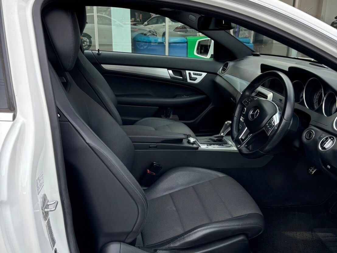 メルセデスベンツC180