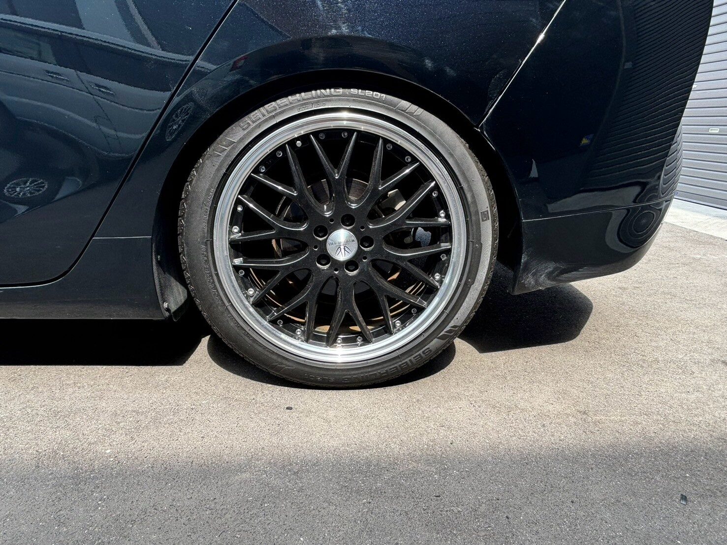 トヨタ　プリウス