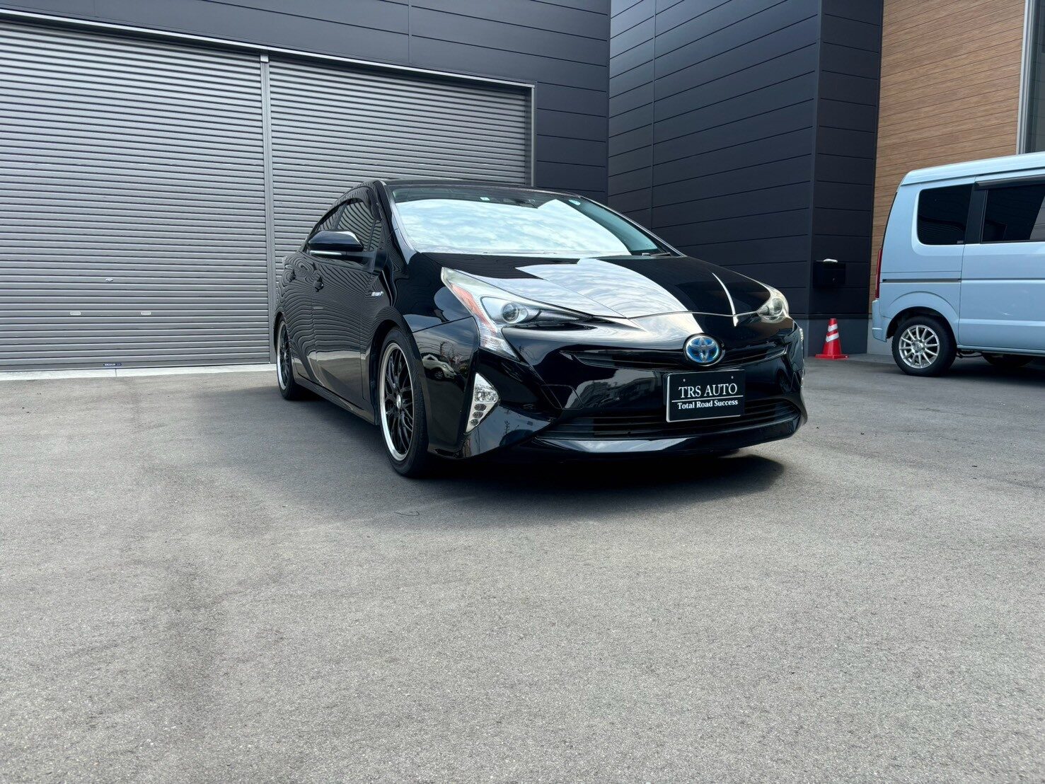 トヨタ　プリウス