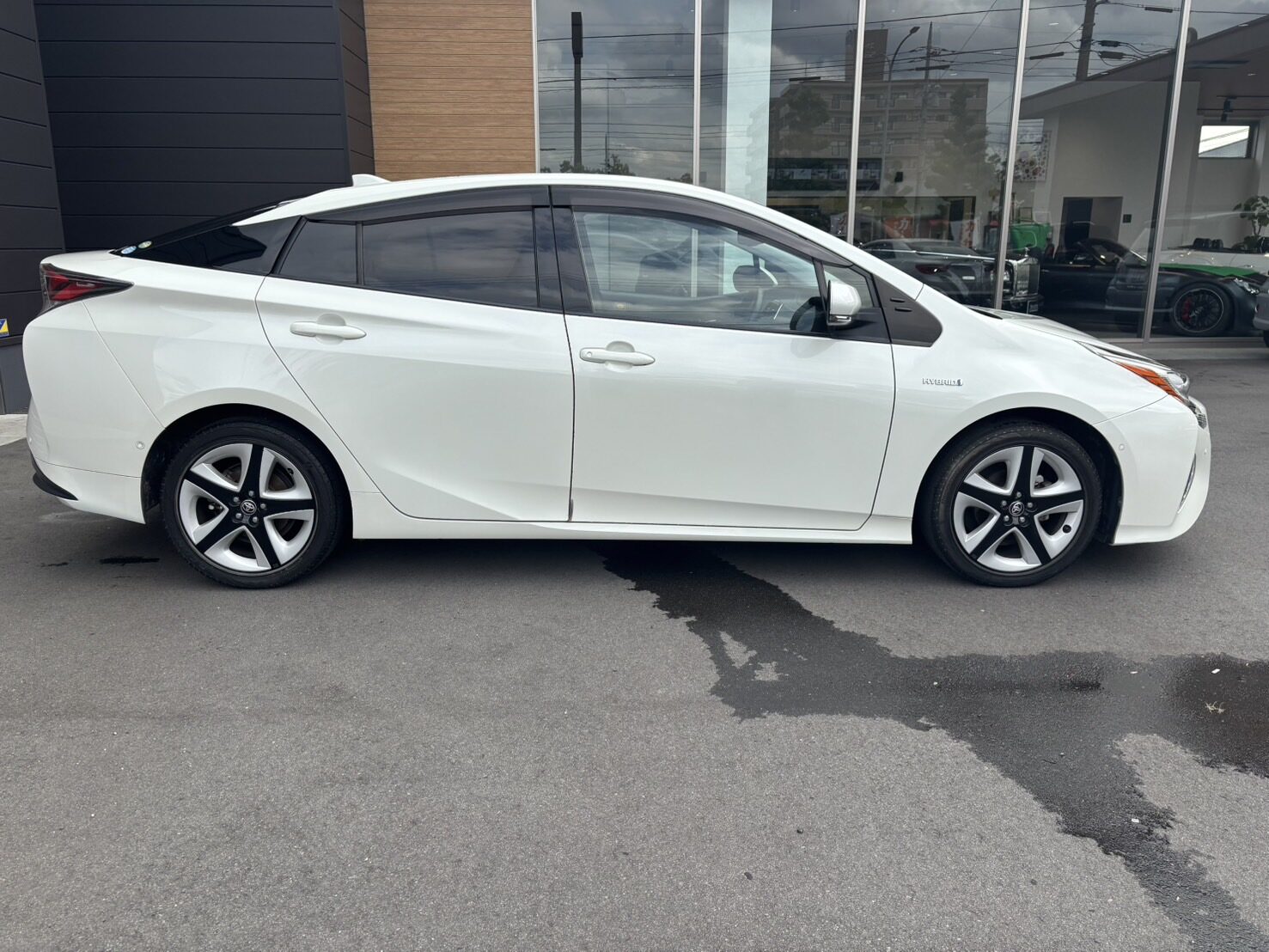 プリウス　Aツーリングセレクション